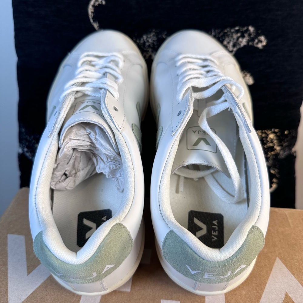New Veja Esplar Sneaker in Extra White & Clay mens womens skater platform EU 40 - Picture 8 of 10